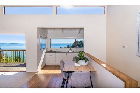 Photo of property in 106a Vipond Road, Stanmore Bay, Whangaparaoa, 0932