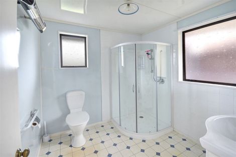 Photo of property in 42 Sheffield Street, Taieri Mouth, Brighton, 9091