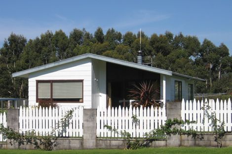 Photo of property in 5 Paul Street, Pukehangi, Rotorua, 3015