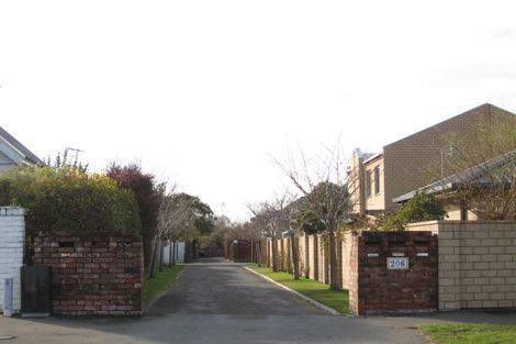 Photo of property in 204a Springfield Road, St Albans, Christchurch, 8014