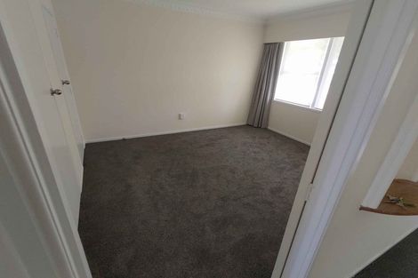 Photo of property in 4 Butterworth Avenue, Opaheke, Papakura, 2113