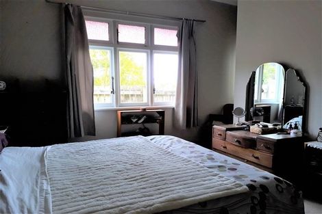 Photo of property in 137 Wellington Road, Paekakariki, 5034