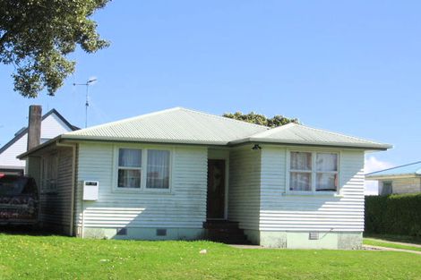 Photo of property in 15a Henderson Crescent, Parkvale, Tauranga, 3112