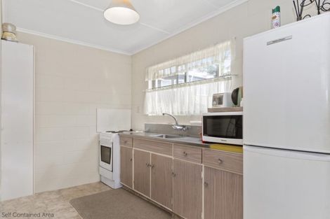 Photo of property in 92 Valley Road, Mount Maunganui, 3116