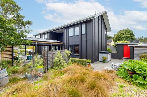 Photo of property in 79b Golf Road, Paraparaumu Beach, Paraparaumu, 5032