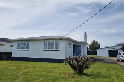 Photo of property in 132 Pembroke Street, Carterton, 5713