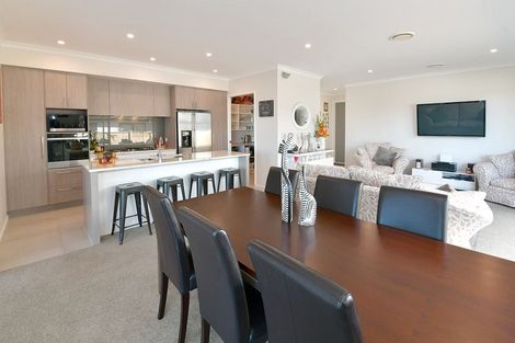 Photo of property in 24 Manuel Road, Silverdale, 0932