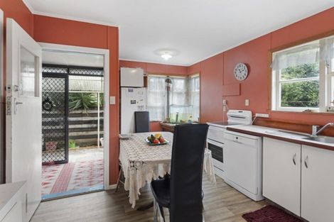 Photo of property in 57 Masefield Drive, Enderley, Hamilton, 3214