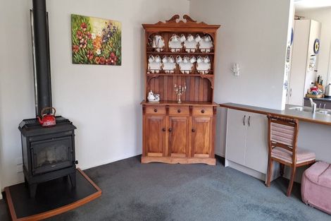 Photo of property in 48 Joyces Road, Paihia, 0200