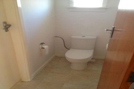 Photo of property in 21 Renfrew Street, Upper Riccarton, Christchurch, 8041