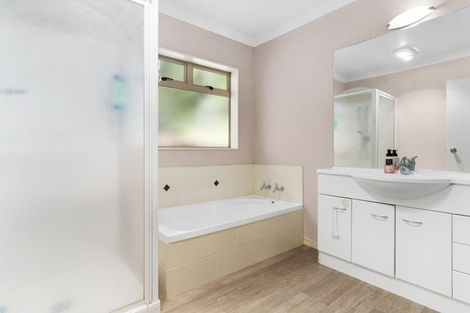 Photo of property in 12 Kanuka Place, Pyes Pa, Tauranga, 3112