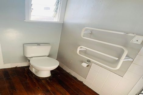 Photo of property in 147 Rosier Road, Glen Eden, Auckland, 0602