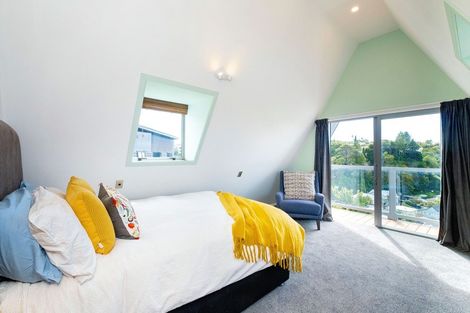 Photo of property in 6 Fitzroy Road, Bluff Hill, Napier, 4110