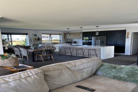 Photo of property in 55 Athenree Road, Athenree, Katikati, 3177