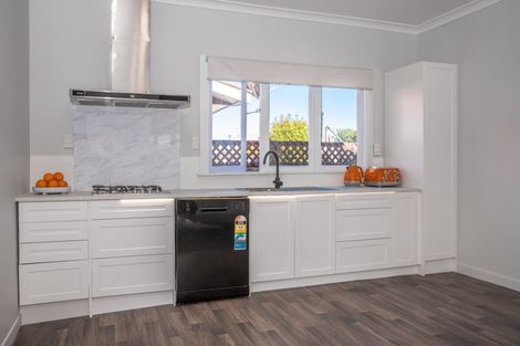 Photo of property in 96 Romilly Street, Westport, 7825