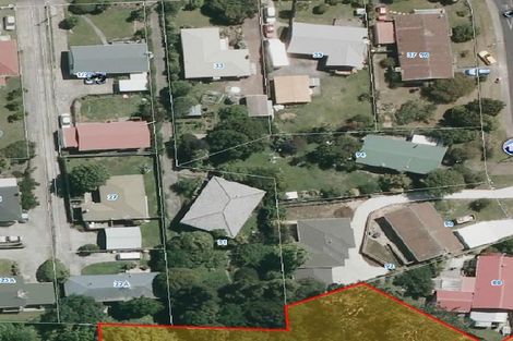 Photo of property in 31 Tirimoana Road, Te Atatu South, Auckland, 0602