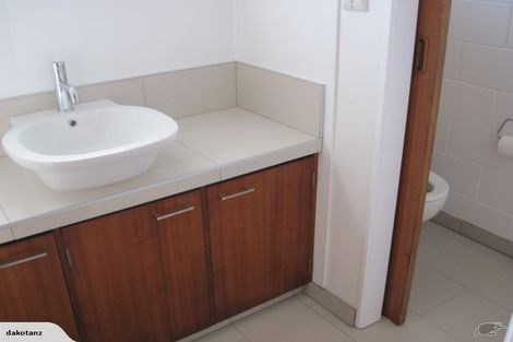 Photo of property in 28 Mountain Road, Morningside, Whangarei, 0110