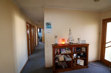 Photo of property in 11 Claudius Street, Dannevirke, 4930