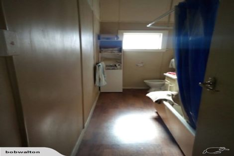 Photo of property in 100 High Street, Waimate, 7924