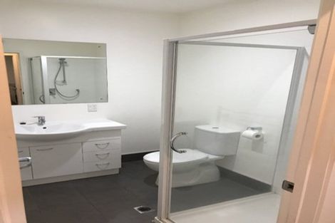 Photo of property in 4/107 Great South Road, Papakura, 2110