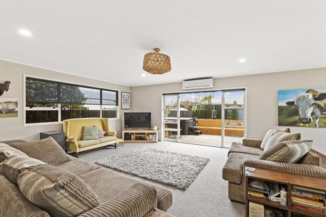 Photo of property in 185 Park Estate Road, Rosehill, Papakura, 2113