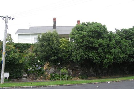 Photo of property in 1/130a Shackleton Road, Mount Eden, Auckland, 1024