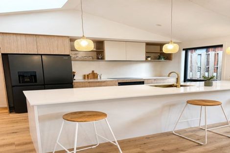Photo of property in 86 Northlake Drive, Wanaka, 9305
