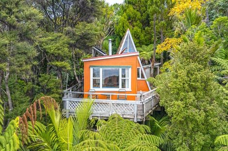 Photo of property in 486 Tuateawa Road, Tuateawa, Coromandel, 3583