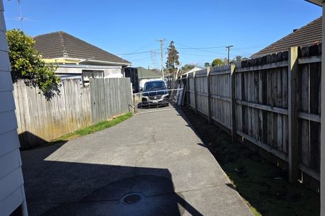 Photo of property in 1/19 Velvet Crescent, Otara, Auckland, 2023