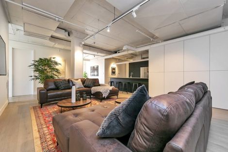 Photo of property in 17f Albert Street, Palmerston North, 4414