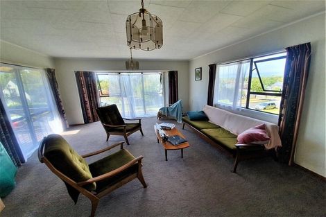 Photo of property in 50 Glennandrew Drive, Half Moon Bay, Auckland, 2012