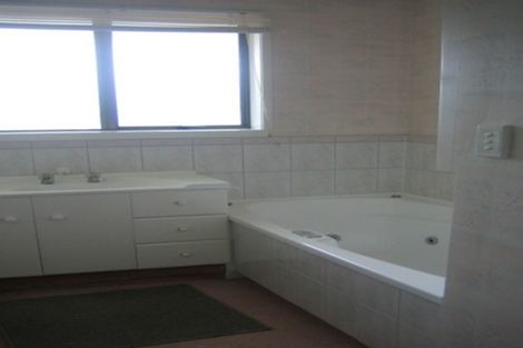 Photo of property in 30 Sunvale Crescent, Whataupoko, Gisborne, 4010