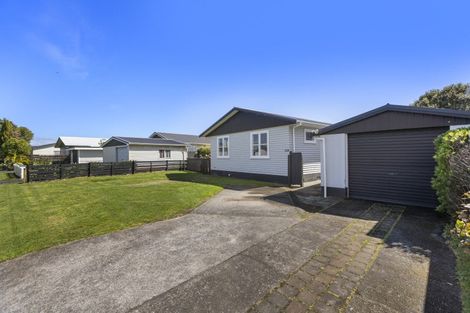 Photo of property in 54 Hume Street, Waitara, 4320