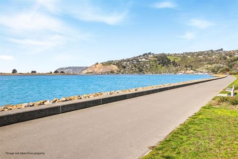 Photo of property in 3/63 Beachville Road, Redcliffs, Christchurch, 8081