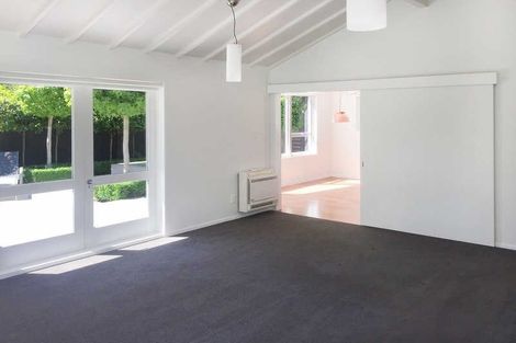 Photo of property in 2/61 Glandovey Road, Fendalton, Christchurch, 8052