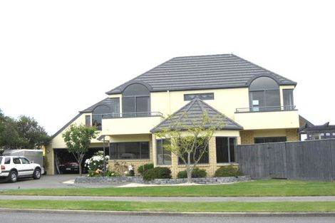 Photo of property in 39 Anglesea Avenue, Parklands, Christchurch, 8083