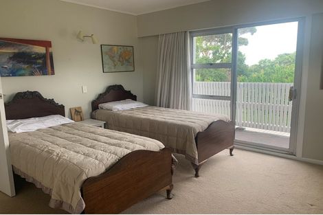 Photo of property in 327 Clifton Road, Te Awanga, 4102