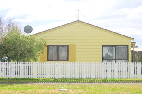 Photo of property in 127a Charleston Avenue, Whangamata, 3620