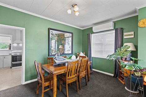 Photo of property in 19 Savage Crescent, West End, Palmerston North, 4412