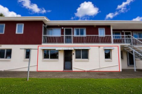 Photo of property in 2/773 Beach Road, Browns Bay, Auckland, 0630