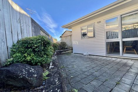 Photo of property in 67 Priestley Drive, Bucklands Beach, Auckland, 2014