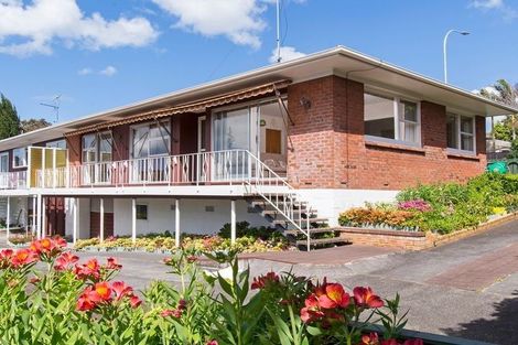 Photo of property in 1/2 Poseidon Place, Half Moon Bay, Auckland, 2012