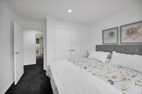 Photo of property in 91a Karina Road, Merrilands, New Plymouth, 4312