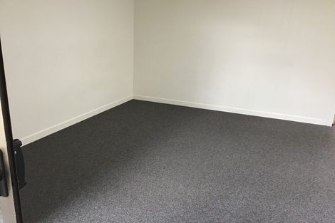 Photo of property in 17 Third Avenue, Avenues, Whangarei, 0110