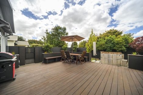 Photo of property in 44 Roy Street, Palmerston North, 4410