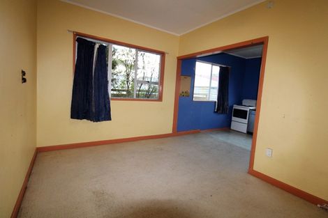 Photo of property in 7 Waterloo Street, Dannevirke, 4930
