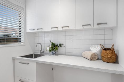 Photo of property in 46 Chipping Lane, Redwood, Christchurch, 8051