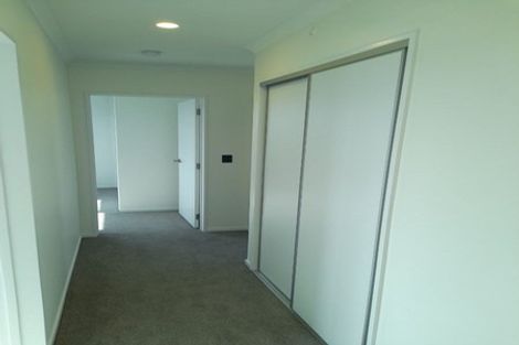 Photo of property in 10 Kenehi Road, Karaka, 2124
