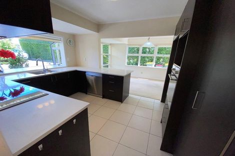 Photo of property in 9 Kerswill Place, Pakuranga, Auckland, 2010