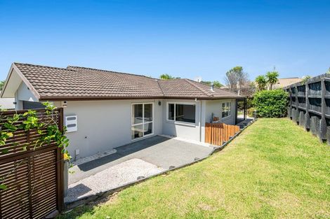 Photo of property in 9 Blue Heron Rise, Stanmore Bay, Whangaparaoa, 0932